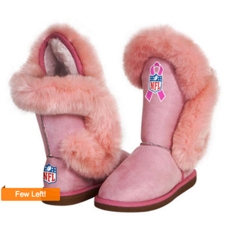 Illustration for article titled The NFL Can't Stop Pandering At Women